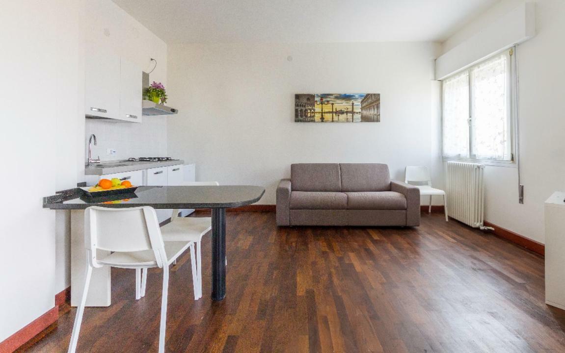 Piccolo Flat Near Venice 梅斯特雷 外观 照片
